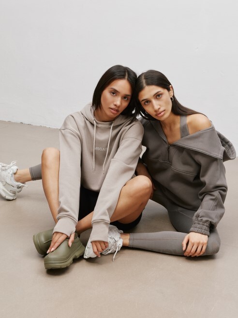 MAISON MISAGA  Sportowo-streetwearowy miks w klimacie athleisure