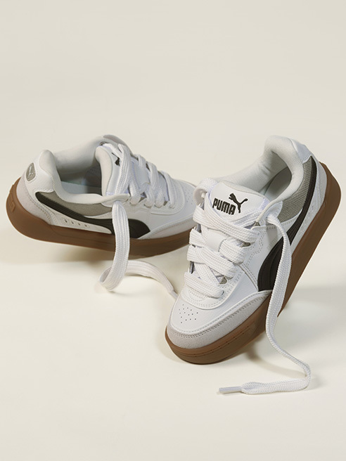 Καθημερινά Προσαρμοσμένα στις τάσεις και τους σχολικούς διαδρόμους