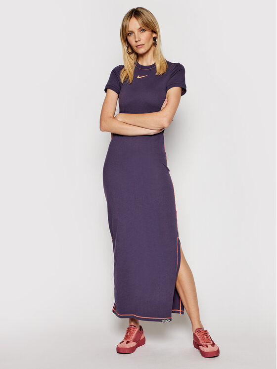 Každodenné šaty Nike