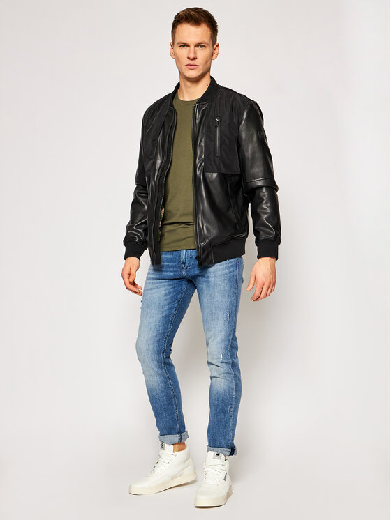 S dlhými rukávmi Guess