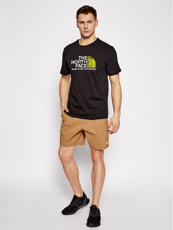 Športové kraťasy The North Face