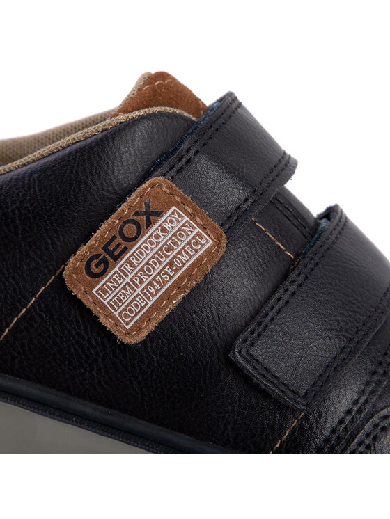 Poltopánky Geox