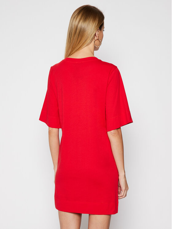 Každodenné šaty Emporio Armani