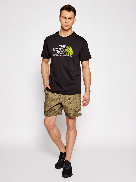 Športové kraťasy The North Face