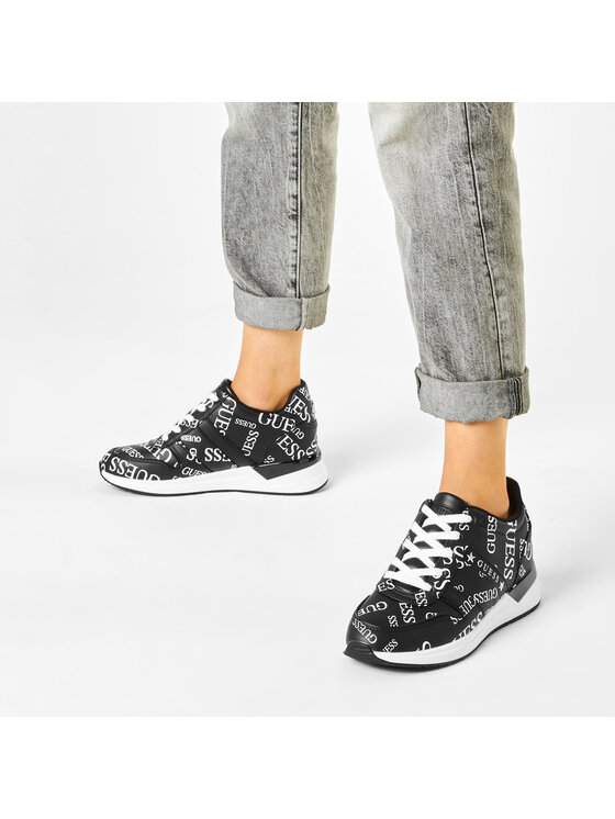 Sneakersy Guess