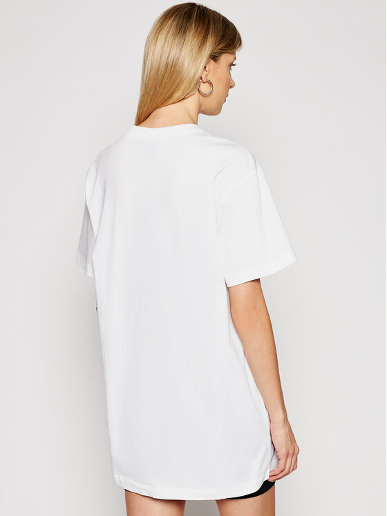 Každodenné šaty Nike