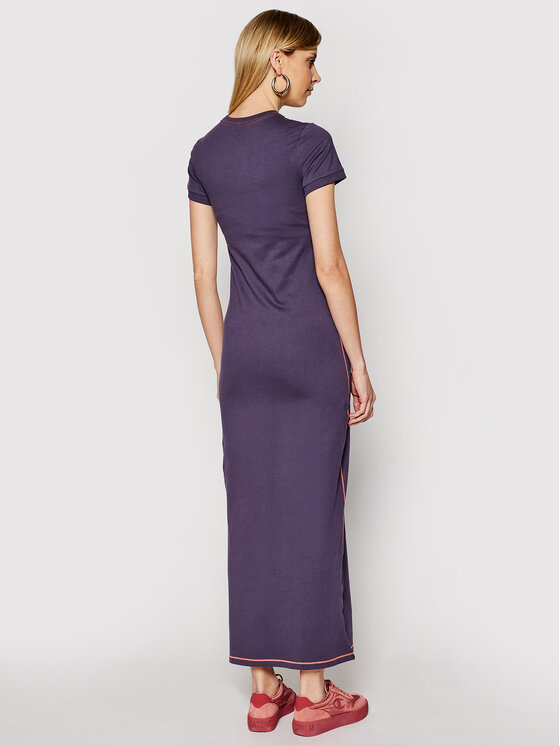 Každodenné šaty Nike