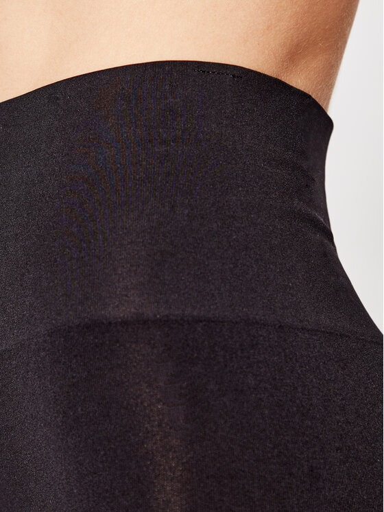 Tvarujúca spodná bielizeň SPANX