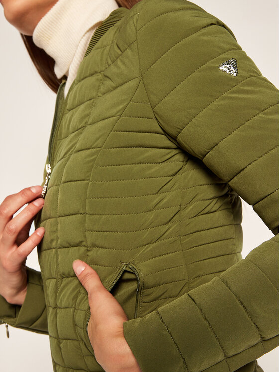 Vatovaná bunda Guess