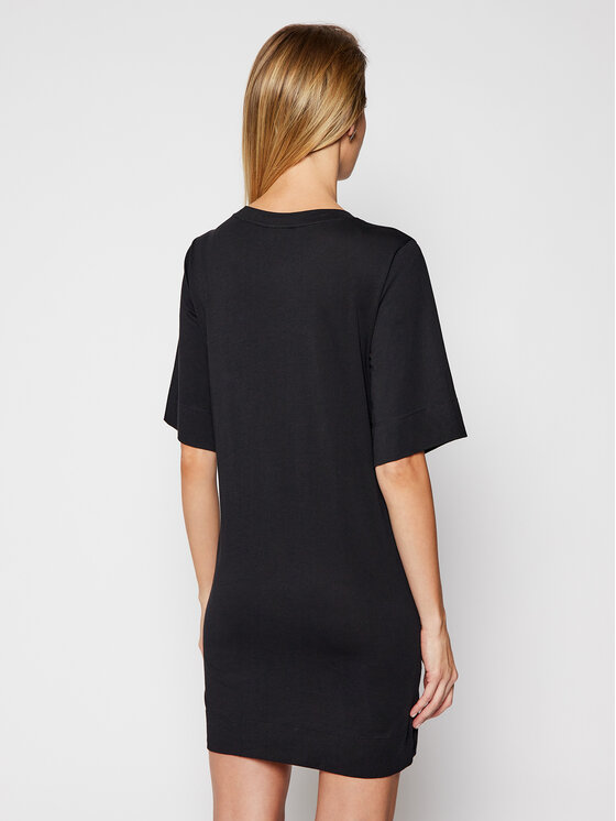 Každodenné šaty Emporio Armani