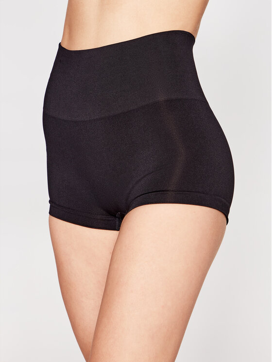 Tvarujúca spodná bielizeň SPANX