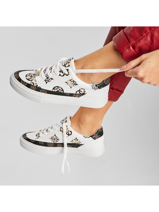 Sneakersy Guess
