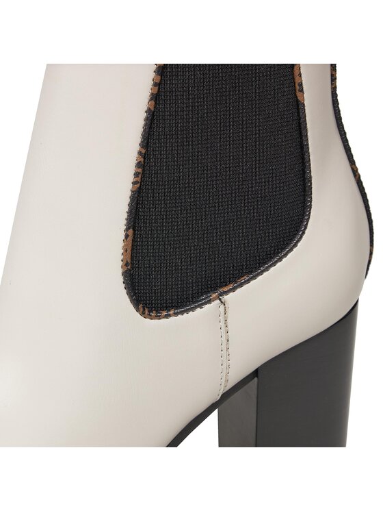 Guess Guess Īsie zābaki FL8EEA ELE10 Balts