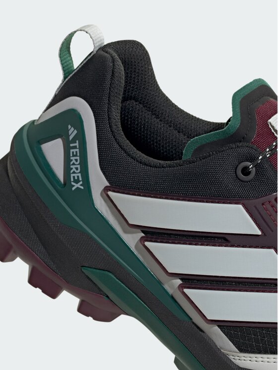 adidas adidas Trekkingi 144553 Czarny