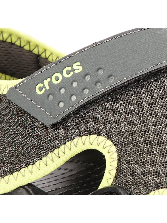 Crocs 15041 2025