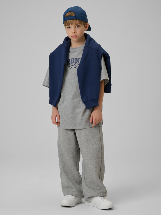 4F 4F T-Shirt CAMPUS VIBES Szary jasny Loose Fit