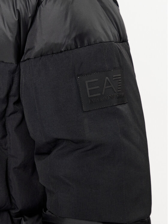 EA7 Emporio Armani EA7 Emporio Armani Pernata jakna 6RPB01 PNEOZ 1200 Crna Regular Fit