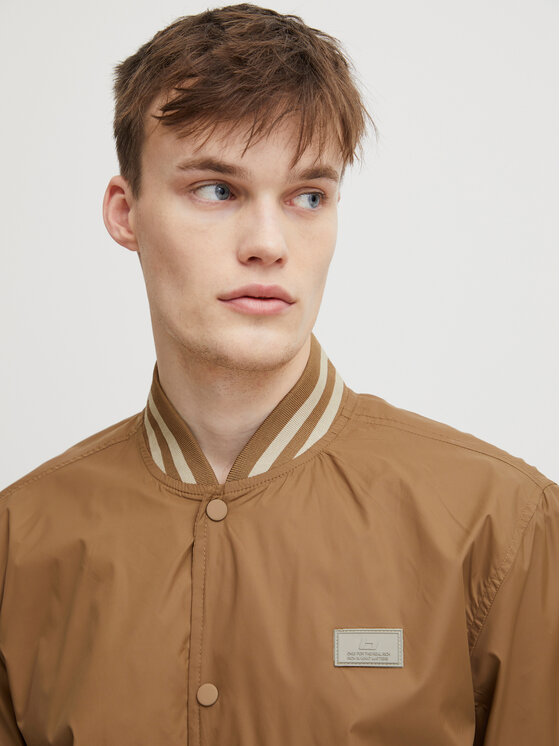 Blend Blend Kurtka bomber 20715743 Brązowy Regular Fit
