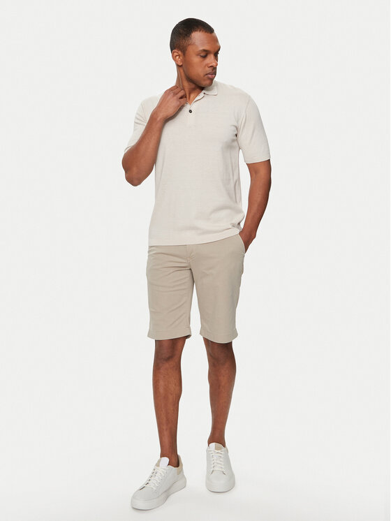 Baldessarini Baldessarini Шорти от плат B1 16939/000/2402 Бежов Regular Fit