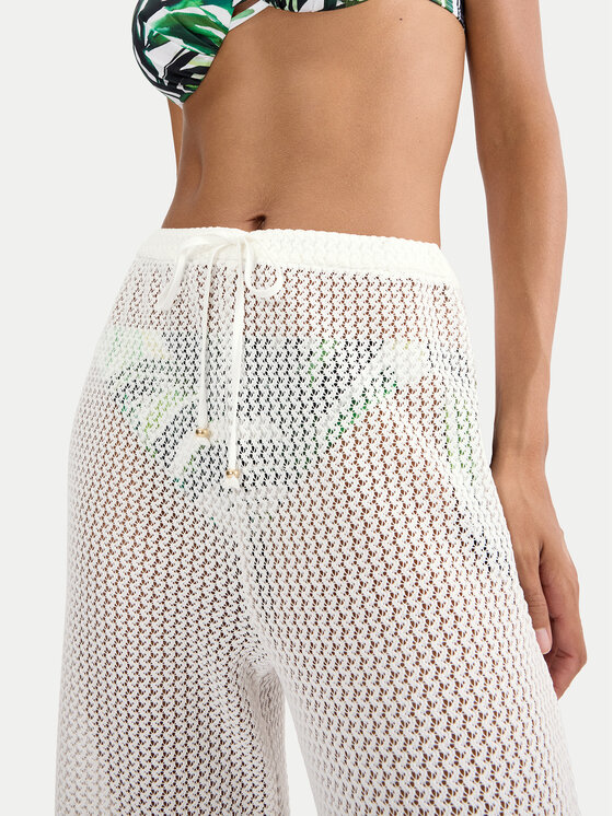 Triumph Triumph Σορτς παραλίας Beach MyWear Crochet 10226465 Λευκό Relaxed Fit