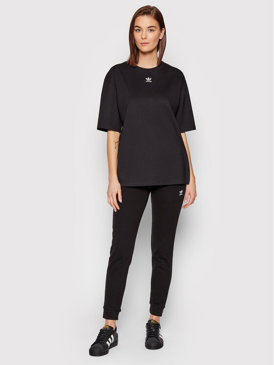 adidas Tričko Loungewear adicolor Essentials GN4784 Čierna Relaxed Fit •  Modivo.sk
