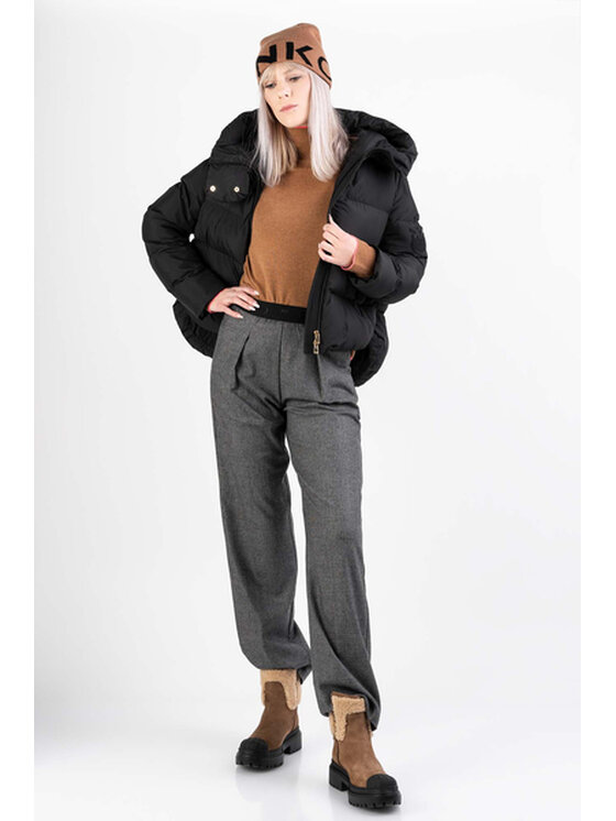 PINKO Kurtka puchowa Giza Czarny Regular Fit