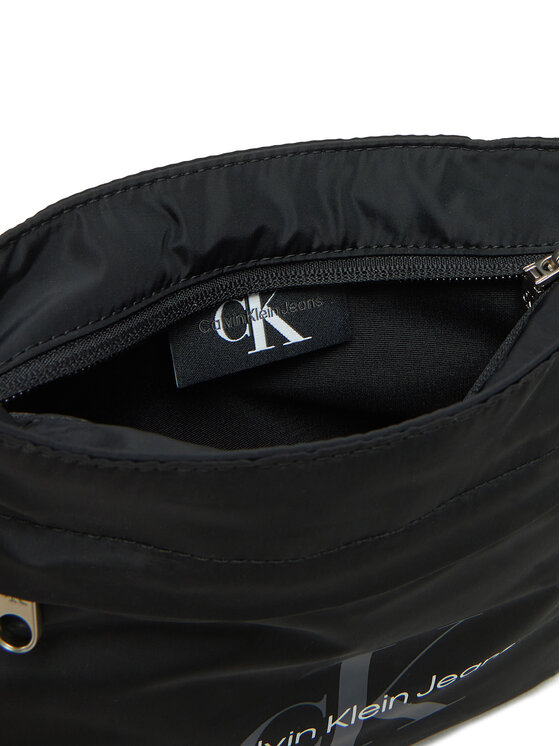 Calvin Klein Jeans Calvin Klein Jeans Crossover torbica Sport Essentials Flatpack 18 LV04G3030G Crna
