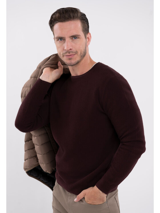Volcano Volcano Sweter S-BRADY Czerwony Regular Fit