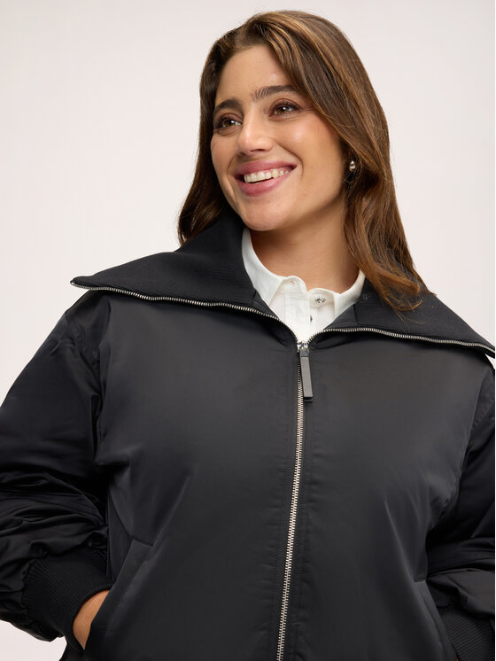 Fiorella Rubino Fiorella Rubino Giubbotto piumino F030L000069N033 Nero Over Fit