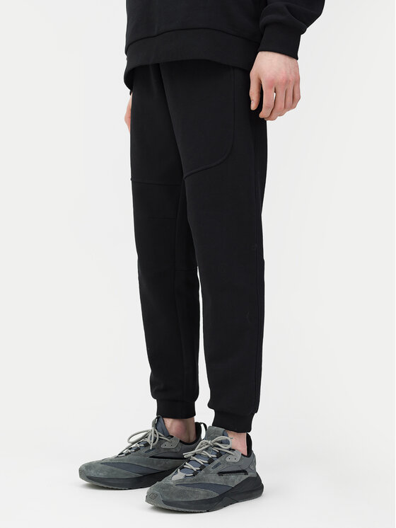 4F Pantaloni trening 4FWSS24TTROM645 Negru Regular Fit