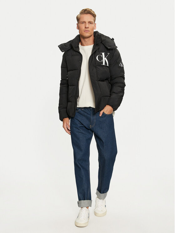 Calvin Klein Jeans Calvin Klein Jeans Ziemas jaka J30J326104 Melns Regular Fit
