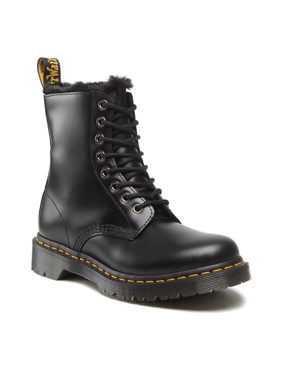 Dr. Martens Dr. Martens Šņorzābaki 1460 Serena 2623802 Melns