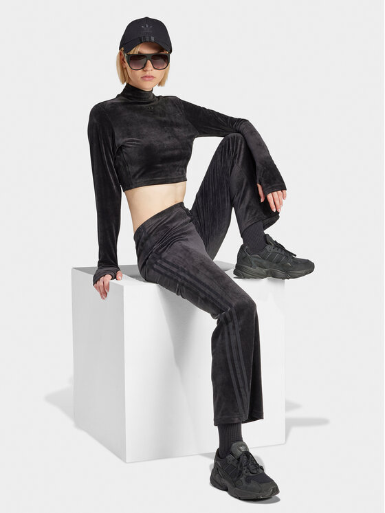 adidas adidas Kötött nadrág Crushed Velvet IT9661 Fekete Slim Fit