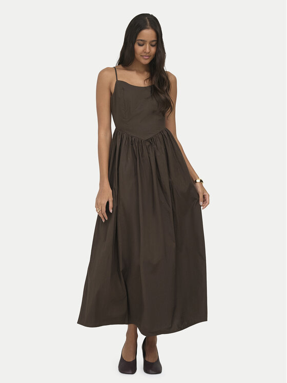 ONLY ONLY Letné šaty Likara 15371869 Tmavo hnedá Regular Fit