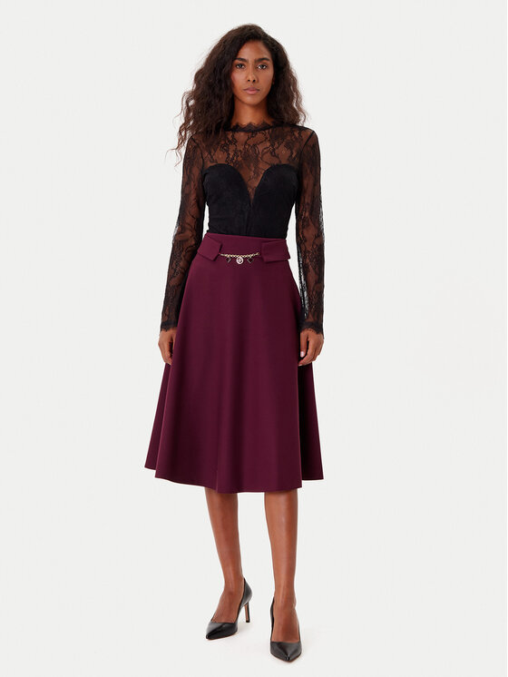 Rinascimento Rinascimento Trapezno krilo CFC0126216003 Bordo rdeča Regular Fit