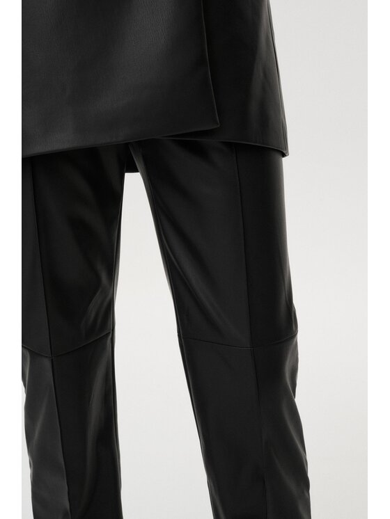 MARI PRETI MARI PRETI Pantaloni di pelle Arvella Nero Regular Fit