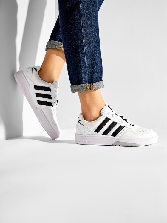 adidas adidas Snīkeri Courtic J GY3641 Balts