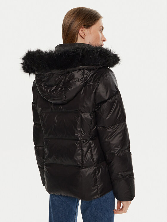 Calvin Klein Calvin Klein Vatovaná bunda K20K207733 Černá Regular Fit