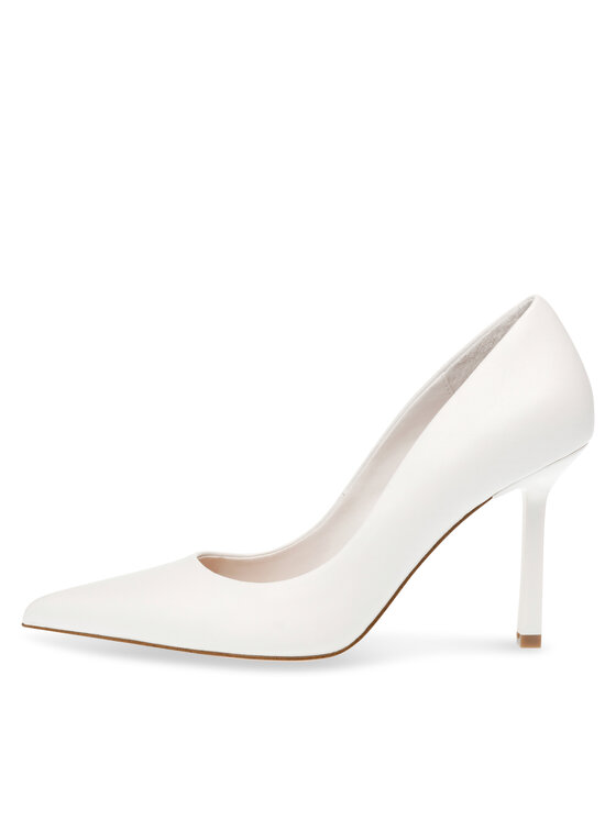 Steve Madden Steve Madden Обувки на ток Classie Pump SM11002907-03001-107 Бял