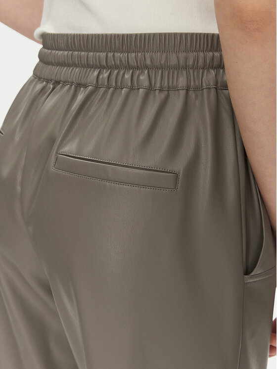 Marella Marella Spodnie z imitacji skóry Selva 2423786014 Beżowy Regular Fit