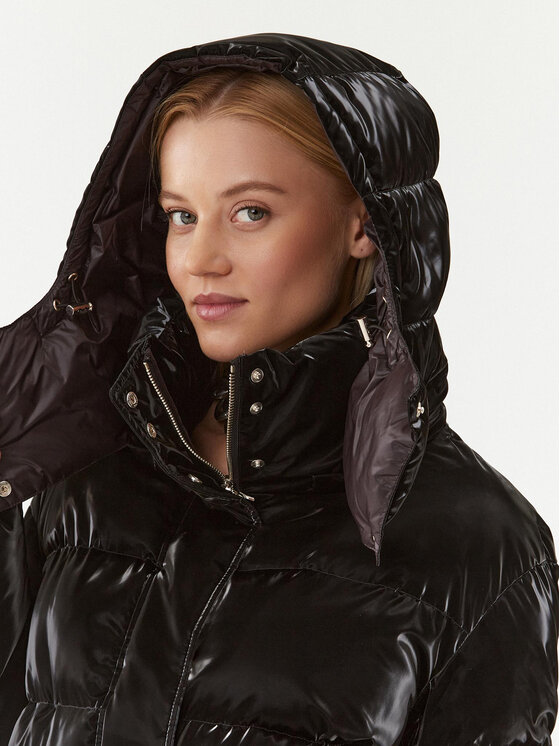 Patrizia Pepe Patrizia Pepe Zimné bundy 2O0057/A347-K103 Čierna Regular Fit
