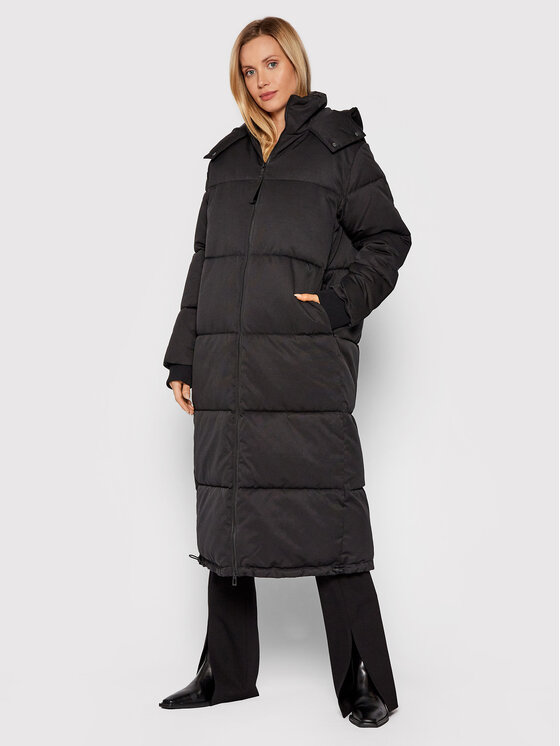 HUGO Zimska jakna Frishell-1 50455607 Crna Relaxed Fit | Modivo.hr