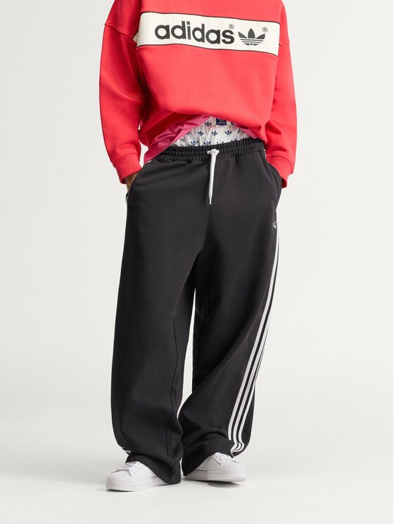 adidas Originals adidas Originals Spodnie dresowe 172582 Czarny Loose Fit