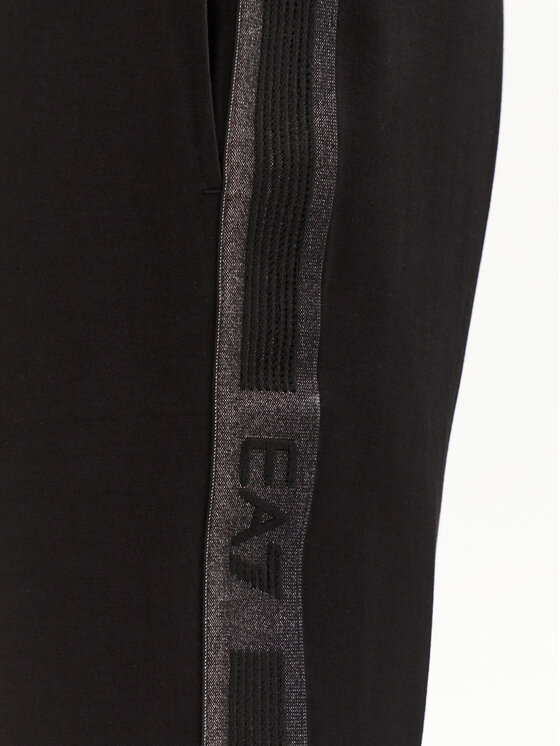 EA7 Emporio Armani EA7 Emporio Armani Sportovní kraťasy 7M000544 AF12660 UC001 Černá Regular Fit
