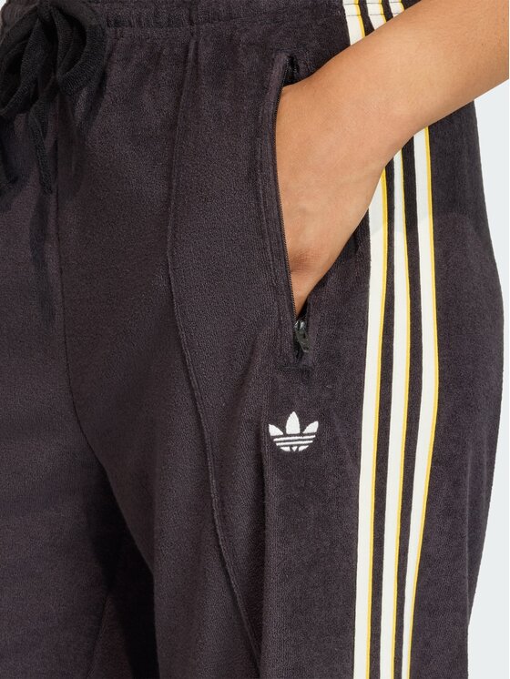 adidas adidas Spodnie dresowe 159075 Czarny Loose Fit