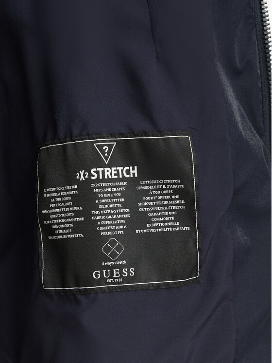 Guess Guess Zimné bundy W4BL61 WGLZ0 Tmavomodrá Slim Fit
