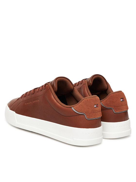 Tommy Hilfiger Tommy Hilfiger Laisvalaikio batai Th Court Core Cognac FM0FM05729 Ruda