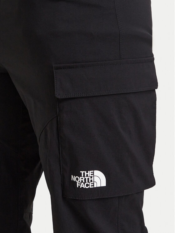 The North Face The North Face Pantaloni cargo Exploration NF0A8EC6 Negru Regular Fit
