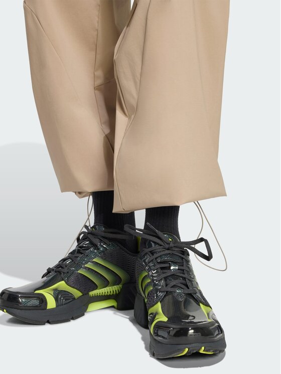 adidas adidas Spodnie dresowe F50 Loose Striped Brązowy Loose Fit