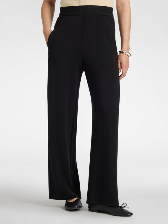 Elena Mirò Elena Mirò Spodnie materiałowe P805Z100232N033 Czarny Regular Fit